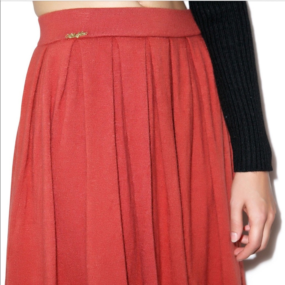 🦊Wildfox Couture Pleated Skirt Colour Foc Fur